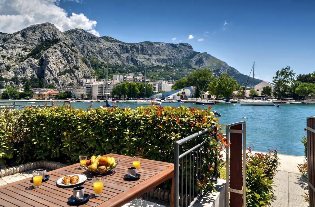 Apartment Lejo Omiš Exterior foto